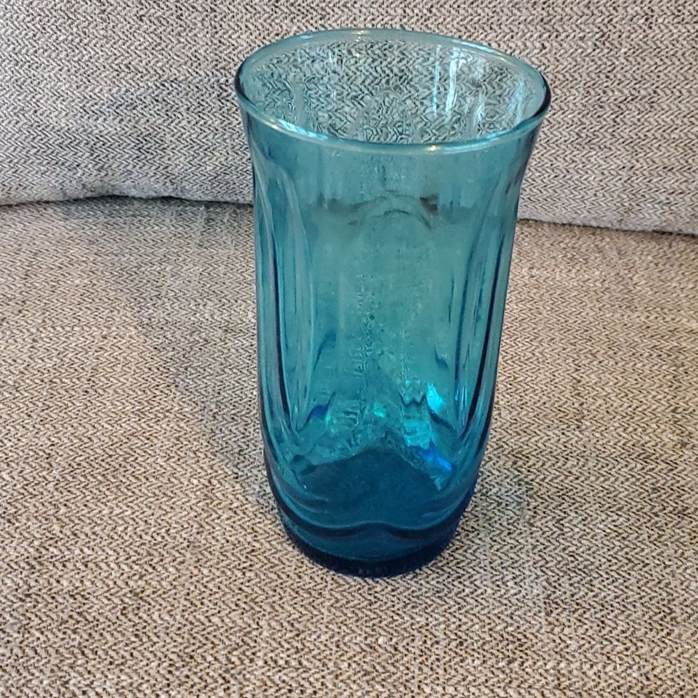 Vase blue glass no chips...